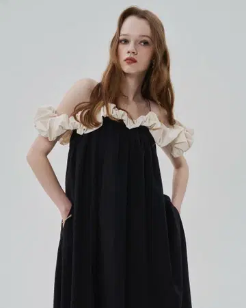 thetoe Erie frills onepiece S 사이즈