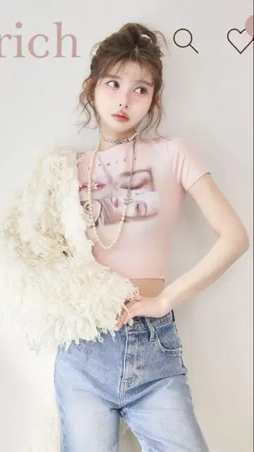 다리치 레이디 사진 컴팩트 티셔츠