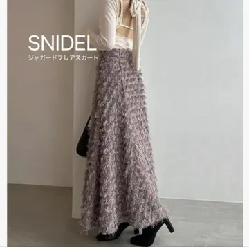 SNIDEL 스나이델 자카드 플레어 스커트