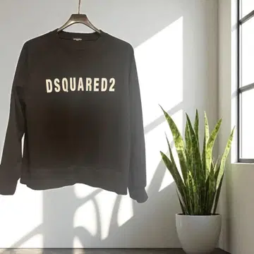 DSQUARED2 블랙 크루넥 맨투맨