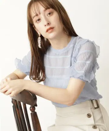 질스튜어트 블라우스 스카이블루