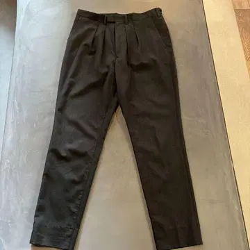 LADMUSICIAN 2TUCK SLIM SLACKS 그레이