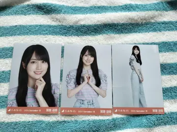 카키 요카 프릴 티셔츠 브로마이드 컴프