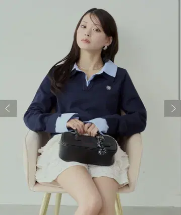 chico 자수 카라 부착 폴로 니트 니트 허리 리본 플리츠 스커트