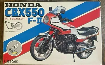 혼다 CBX550F-II 1/16 스케일 프라모델