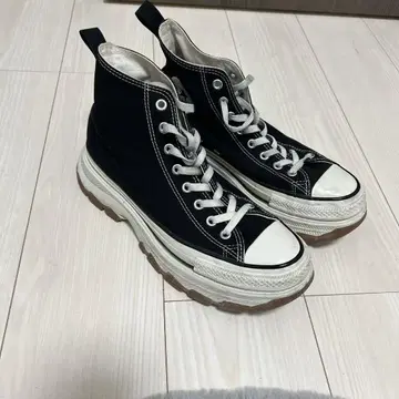 컨버스 올스타 트레닉 웨이브 하이컷 블랙