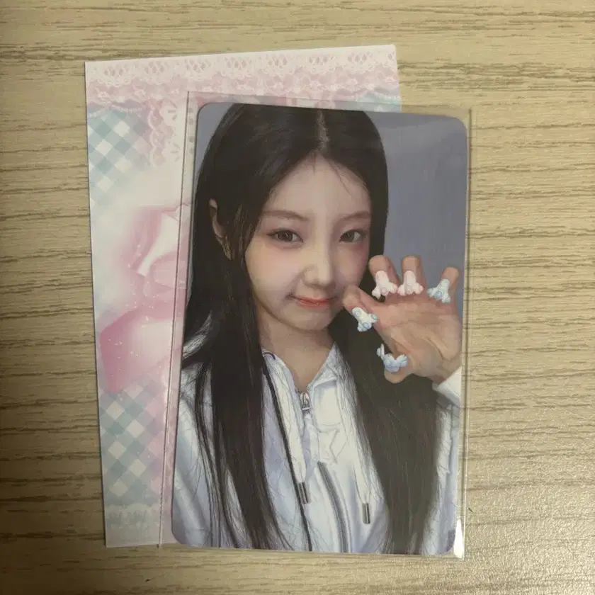 LE SSERAFIM サクラ FEARNOT ZONE ピオナゾーン LE SSERAFIM | 르세라핌 Le Sserafim Chaewon Fearnot Zone Poca