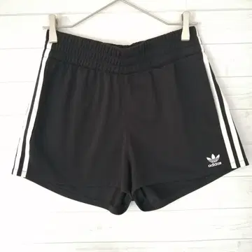 아디다스 블랙 사이드 라인 숏 팬츠 M