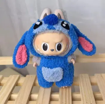 러브부 labubu 코스프레 옷 갈아입기 스티치