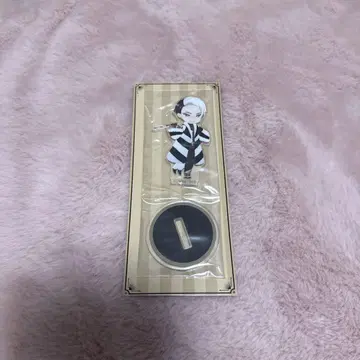 크루웰 미니 아크릴 스탠드 트위스트