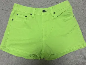 rag & bone/JEAN 형광 그린 숏 팬츠 25