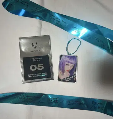XG HINATA ALPHAZ 아크릴 키링 FC 한정판 히나타 은테