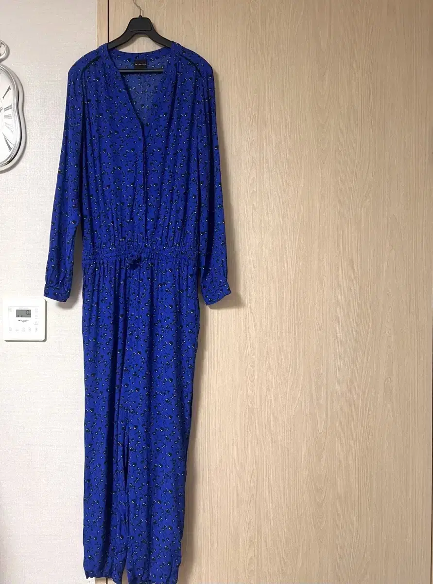 Product Details - 4