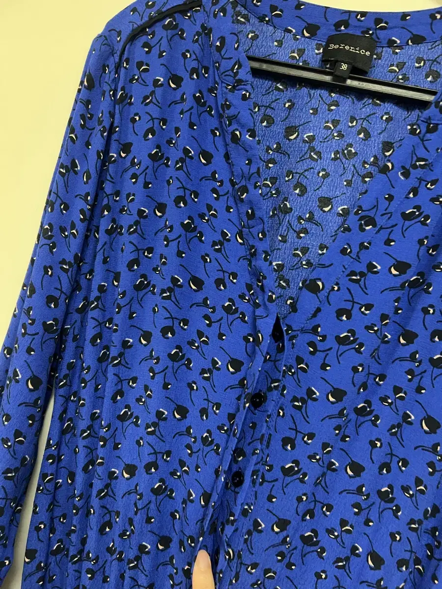 Product Details - 7