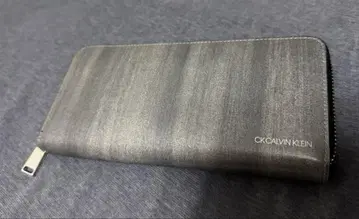 CK CALVIN KLEIN 장지갑 라운드 지퍼 볼더 II 소가죽