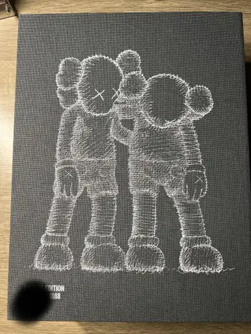 KAWS : 길 위에서 한정판