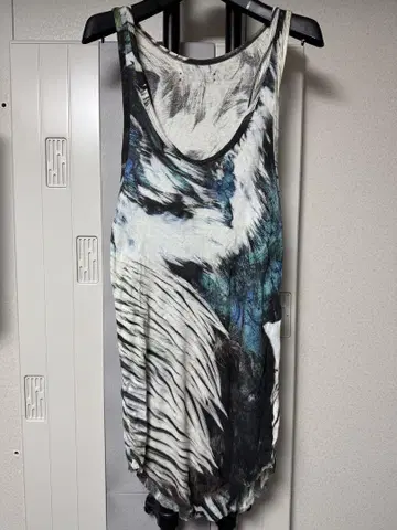 LGB ifsixwasnine hyde 탱크탑