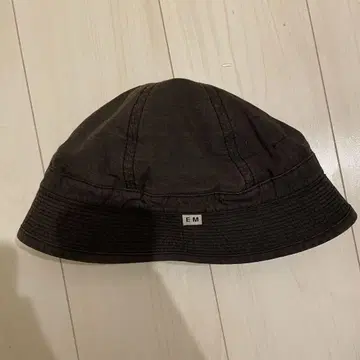 ENDS and MEANS 엔즈 앤드 미즈 ARMY HAT
