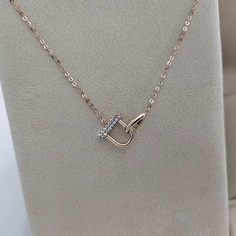 [STONE HENgE] 韓国☆14K Rose Gold☆U0087 U Lock Necklace STONE HENgE] 韓国☆14K Rose Gold☆U0087 U Lock Necklace