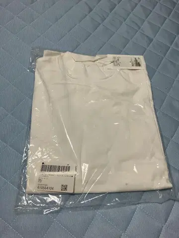 유나이티드 애로우즈 하이넥