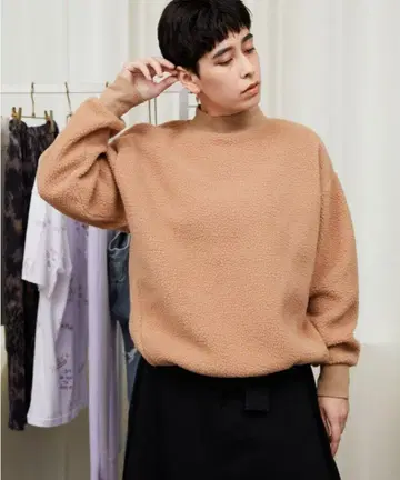 Whim Gazette THE PAUSE 보아 풀오버 하이넥