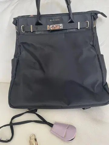 Natural Beauty 블랙 백팩 에일
