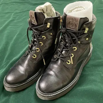 MK Michael Kors 가죽 하이컷 부츠 블랙