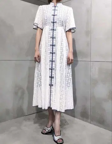 파메오 포즈 Ipanema Long Dress 화이트 차이나 원피스