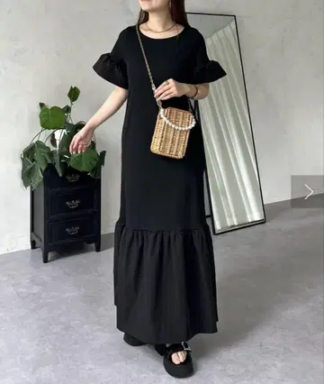 프릴 슬리브 컷 리브 머메이드 원피스