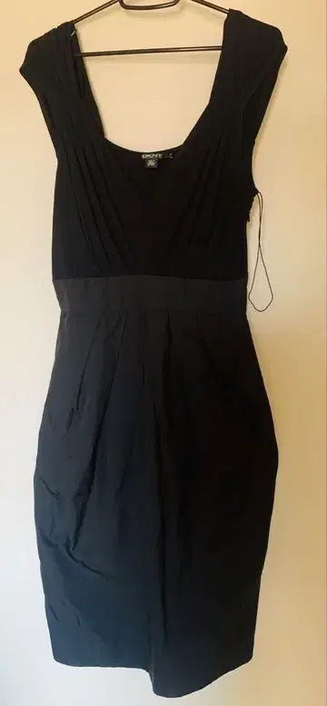 DKNY 슬리브리스 원피스/도킹 원피스
