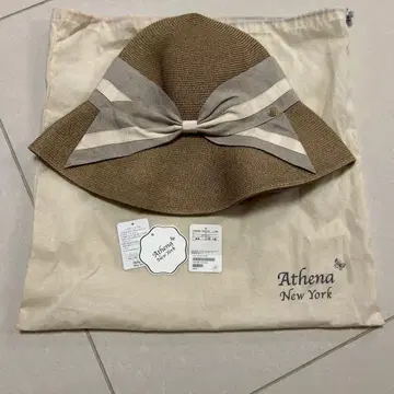 Athena New York 리본 포함 밀짚모자