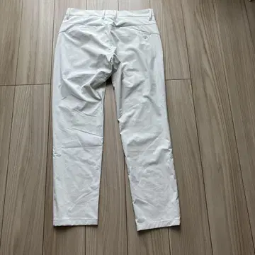 데상트 골프 팬츠