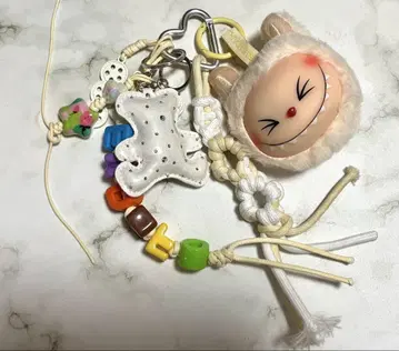 머리 LABUBU 라부 키링 스트랩 화이트, 베이지