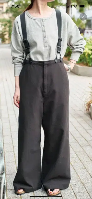 Spick & Span 서스펜더가 달린 워커 팬츠