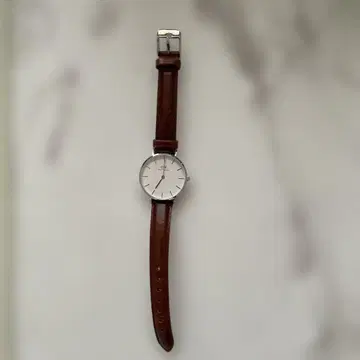 Daniel Wellington 손목시계