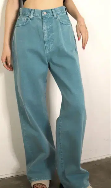 EMODA 컬러 배기 진