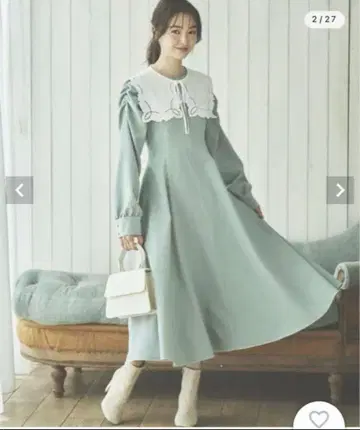 카라가 있는 배색 롱 원피스