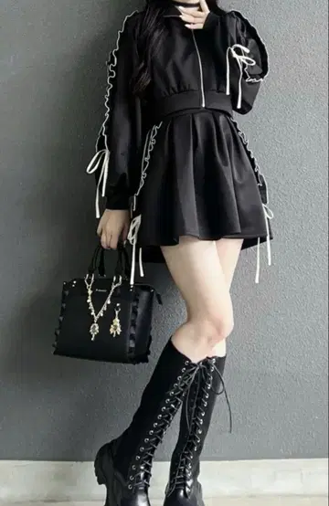 Lovilyn 프릴 리본 저리 셋업 블랙 저리