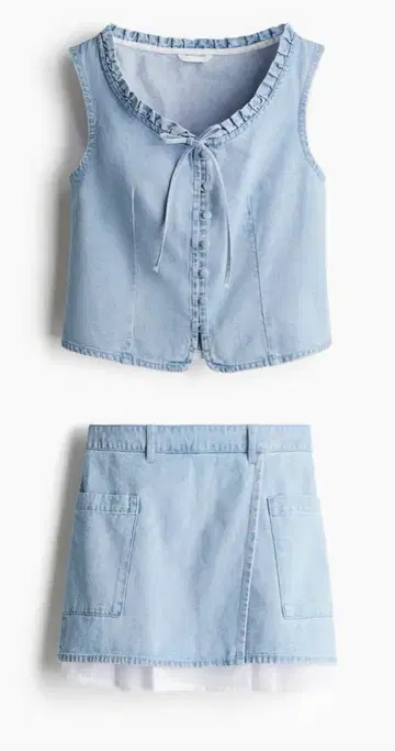 H&M 프릴 넥라인 베스트와 레이어드 랩스커트 세트