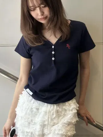 RAY CASSIN V넥 헨리넥 가슴 자수 반팔 티셔츠