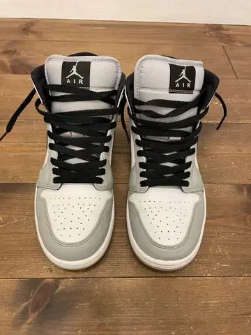 에어 조던 1 미드 AIR JORDAN 1 라이트 스모크 그레이