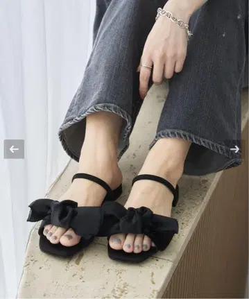 루타론 프린지 리본 샌들 24.5cm L 사이즈 완판템