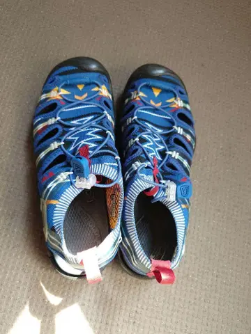 keen 샌들 슬립온