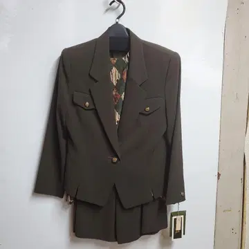 여성용 수트 올리브색 사이즈 9 쇼와 레트로