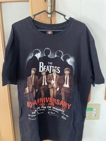The Beatles 티셔츠 60주년 1960-2020 블랙 L 사이즈