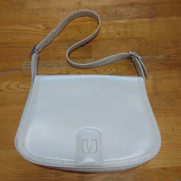 쇼와 레트로 ungaro 숄더백 미사용