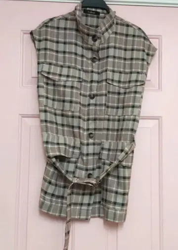 wcloset 체크 무늬 베스트 (벨트 포함)