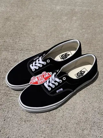 Vans 블랙 스니커즈