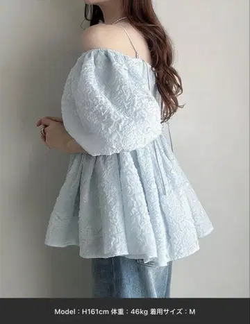 2way 오프숄더 자카드 페플럼 탑 블루