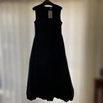 유나이티드 애로우즈 블랙 슬리브리스 롱 원피스 38 사이즈
